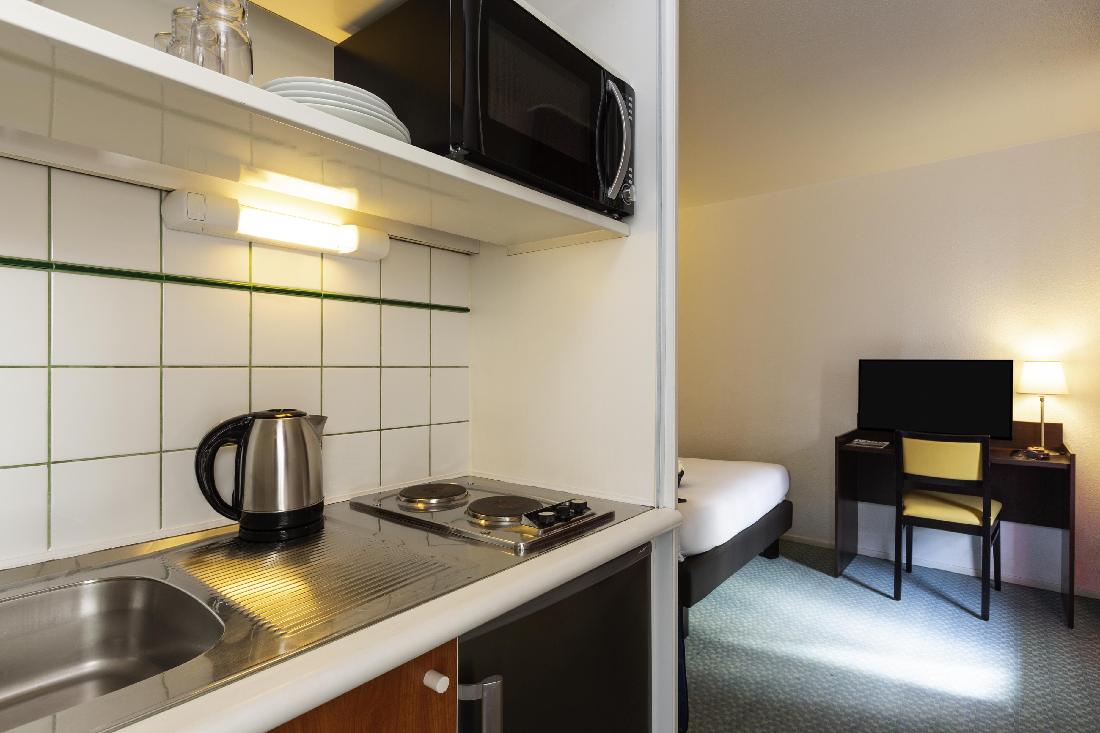 Aparthotel Adagio Access La Defense - Leonard De Vinci Courbevoie Exteriör bild