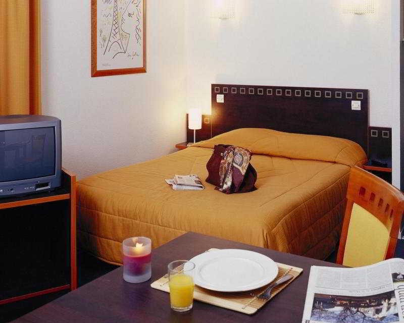 Aparthotel Adagio Access La Defense - Leonard De Vinci Courbevoie Rum bild